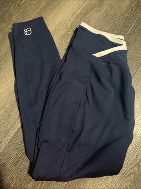 Bombshell sportswear Navy Performance Leggings with Contrast Waistband